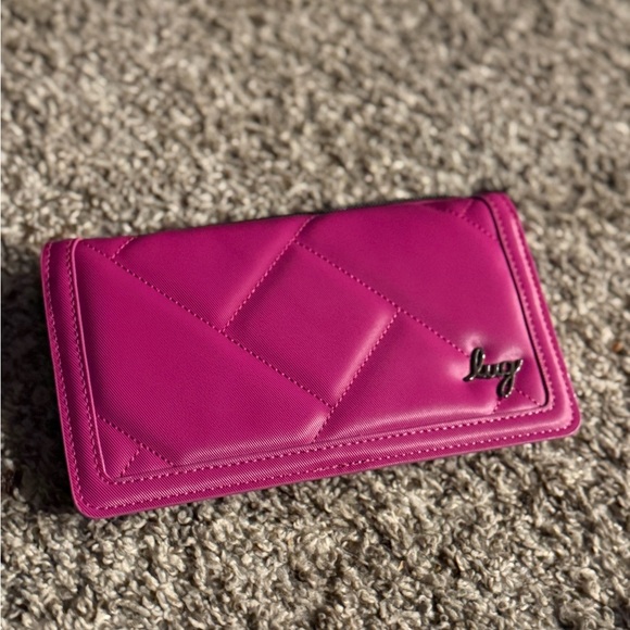 Lug Fuchsia Quilted Women's Wallet - Picture 1 of 3